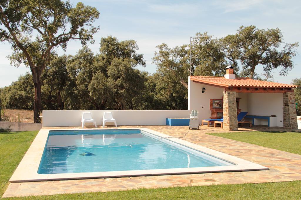 Monte Azul - Casas De Campo Do Junqueirinho Bicos Chambre photo